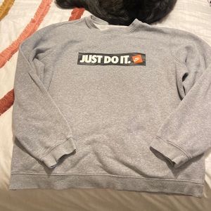 Nike mens sweatshirt